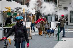 Diễn biến COVID-19 tới 6 giờ sáng 6/5: Thế giới trên 3,7 triệu ca mắc bệnh, Mỹ vẫn quá 2.000 người tử vong mỗi ngày